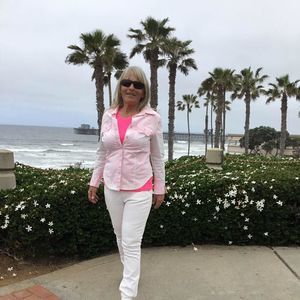 Meet your Posher, Clydanne